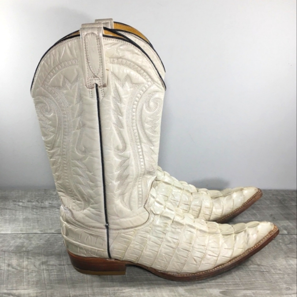 White Western Cowboy Boots